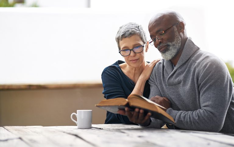 The 6 Core Responsibilities of a Senior Pastor You Need to Know